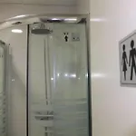 Хостел No Limit Graffiti *
