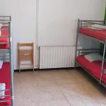 الشباب نو ليميت غرافيتي