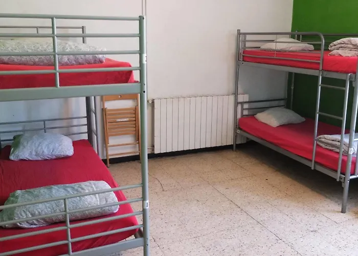 Hostel No Limit Graffiti Barcelona