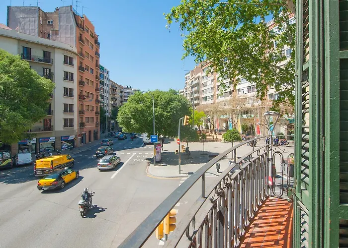 Hostel No Limit Graffiti *